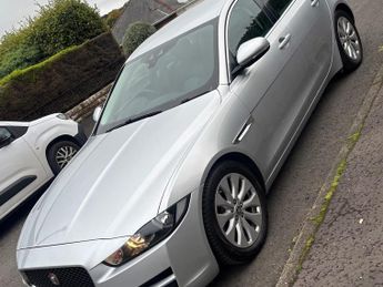 JAGUAR XE 2.0d Prestige 4dr