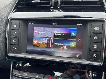 JAGUAR XE 2.0d Prestige 4dr