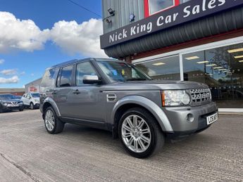 Land Rover Discovery 3.0 SDV6 255 HSE 5dr Auto ++ SUNROOF / NAV / LEATHER / CAMERA ++