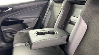 VOLKSWAGEN ID.4 Pure 52kWh Life SUV 5dr Electric Auto (148 ps)