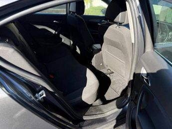VAUXHALL INSIGNIA 1.8i 16V Exclusiv 5dr