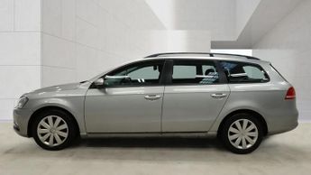 VOLKSWAGEN PASSAT 1.6 TDI BlueMotion 5dr ++ 12 SERVICES / 35 TAX / 65 MPG / 12 MON