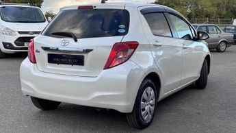 TOYOTA YARIS 1.0 VVTi CVT 5dr