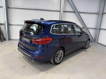 BMW 2 SERIES 220d xDrive Luxury 5dr Step Auto