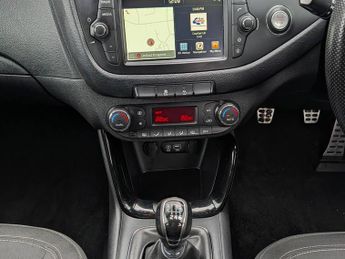 KIA CEED 1.6 CRDi ISG GT-Line 5dr