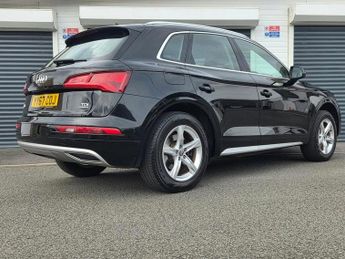 AUDI Q5 2.0 TDI Quattro Sport 5dr S Tronic