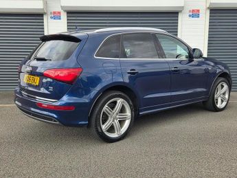 AUDI Q5 2.0 TDI [190] Quattro S Line Plus 5dr S Tronic