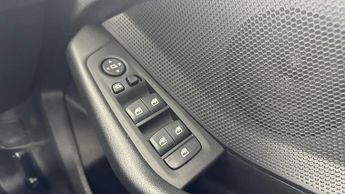 BMW 1 SERIES 1.5 118i SE (LCP) Hatchback 5dr Petrol DCT Euro 6 (s/s) (136 ps)