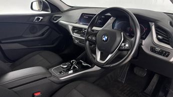 BMW 1 SERIES 118i [136] SE 5dr Step Auto [Live Cockpit Pro]