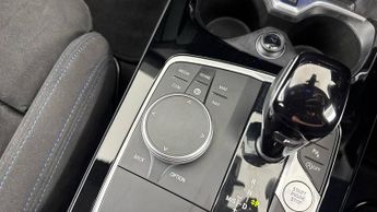 BMW 1 SERIES 2.0 M135i Hatchback 5dr Petrol Auto xDrive Euro 6 (s/s) (306 ps)