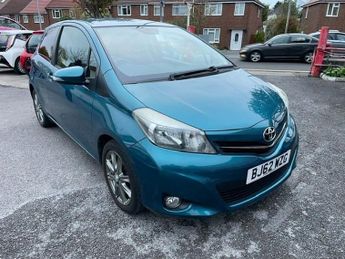 Toyota Yaris SR VVTi