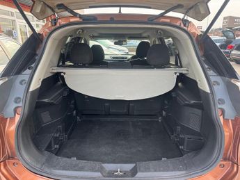 NISSAN X-TRAIL 1.6 dCi Acenta 5dr ++ SMART VISION / NAV / PANROOF / CAMERA ++
