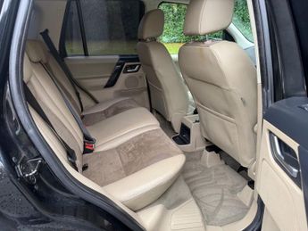 LAND ROVER FREELANDER 2.2 TD4 XS 5dr