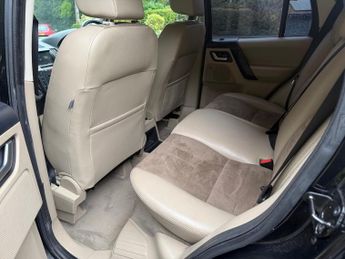 LAND ROVER FREELANDER 2.2 TD4 XS 5dr