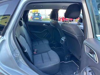MERCEDES-BENZ B CLASS B180 CDI BlueEFFICIENCY SE 5dr Auto