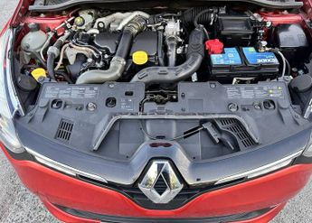 RENAULT CLIO 1.5 dCi 90 Dynamique S Nav 5dr Auto