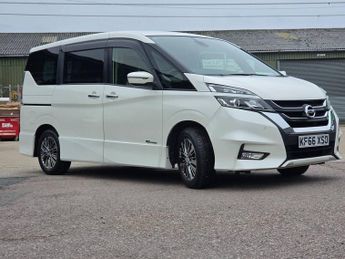 Nissan Serena 8 seater Fresh Import wsrrented mileage