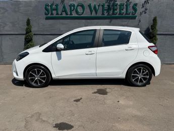 Toyota Yaris Icon Tech