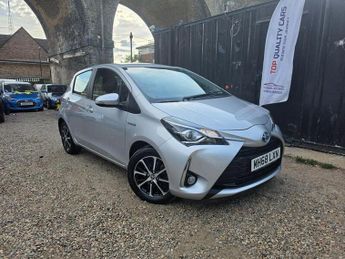 Toyota Yaris Icon Tech