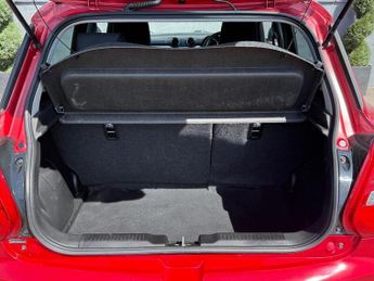 Suzuki Swift SZ5