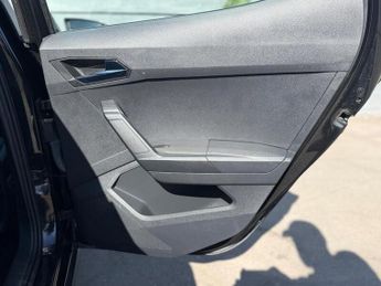 SEAT Arona SE Technology