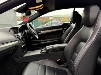 Mercedes-Benz E Class Mercedes-Benz E Class 2.1 E220 BlueTEC AMG Line Cabriolet 2dr Di