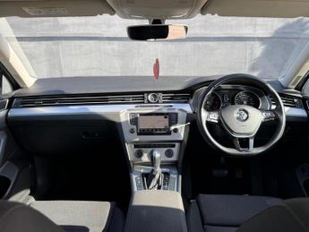 Volkswagen Passat Volkswagen Passat 2.0 TDI BlueMotion Tech SE Business Saloon 4dr