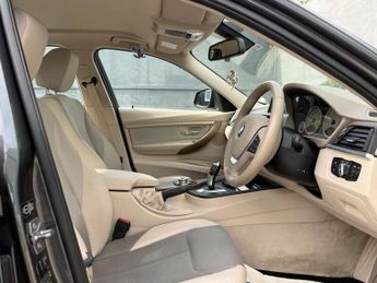 BMW 3 Series BMW 3 Series 2.0 320i Modern Saloon 4dr Petrol Auto xDrive Euro 