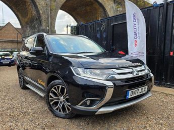 Mitsubishi Outlander 4