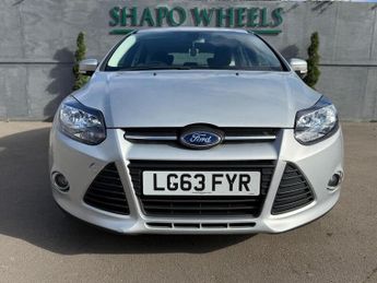 Ford Focus Ford Focus 1.6 Zetec Hatchback 5dr Petrol Powershift Euro 5 (125