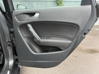 Audi A1 Audi A1 1.4 TFSI CoD S line Sportback 5dr Petrol S Tronic Euro 6