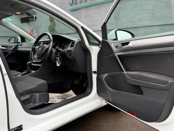 Volkswagen Golf Volkswagen Golf 1.4 TSI BlueMotion Tech SE Hatchback 5dr Petrol 
