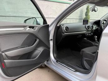 Audi A3 Audi A3 1.4 TFSI CoD Sport Saloon 4dr Petrol S Tronic Euro 6 (s/