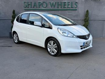Honda Jazz Honda Jazz 1.4 i-VTEC ES Plus Hatchback 5dr Petrol CVT Euro 5 (9