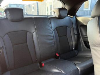 Audi A1 Audi A1 1.4 TFSI S line Hatchback 3dr Petrol S Tronic Euro 5 (18