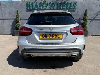 Mercedes-Benz GLA AMG Line