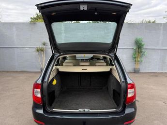 Skoda Superb Elegance