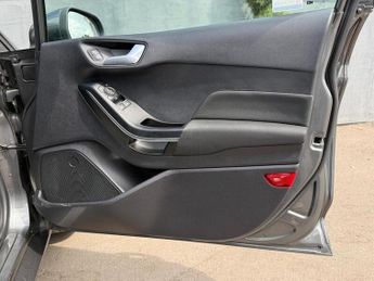 Ford Fiesta Titanium