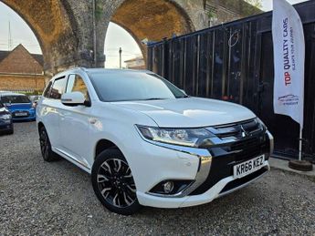Mitsubishi Outlander 4hs