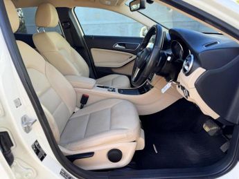 Mercedes-Benz GLA SE