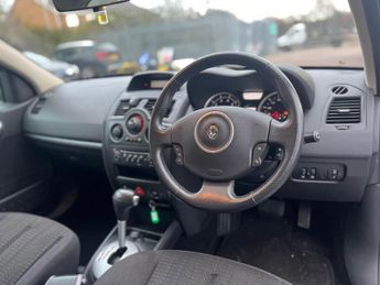 Renault Megane 1.6 VVT Dynamique Proactive 5dr