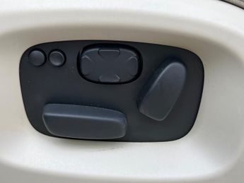 Land Rover Range Rover Sport 3.0 SD V6 HSE Auto 4WD Euro 5 (s/s) 5dr