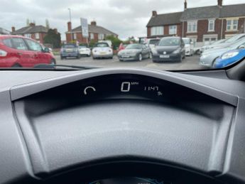 Nissan Leaf 24kWh Tekna Auto 5dr