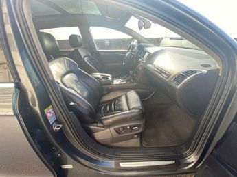 Audi Q7 6.0 TDI V12 Tiptronic quattro 5dr