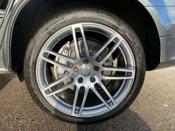 Audi Q7 6.0 TDI V12 Tiptronic quattro 5dr