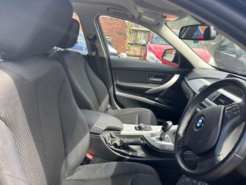 BMW 3 Series 2.0 320d ED EfficientDynamics Auto Euro 5 (s/s) 4dr