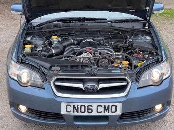 Subaru Legacy 3.0 R spec.B 4dr