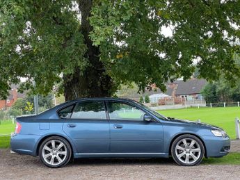 Subaru Legacy 3.0 R spec.B 4dr