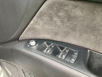 AUDI Q7 3.0 TDI QUATTRO S LINE 5d 245 BHP **GREAT SPEC+0% FINANCE AVAILA