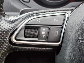 Audi Q3 2.0 TFSI S line S Tronic quattro Euro 5 (s/s) 5dr